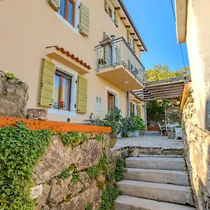  Alloggio in famiglia Anamaria Rustic